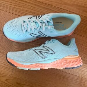 New Balance Women’s 8.5 Running Sneakers Aqua Peach NWT